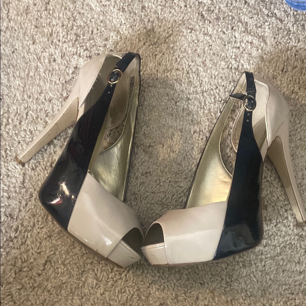 Guess Cream and Black Heels with Sleek Design